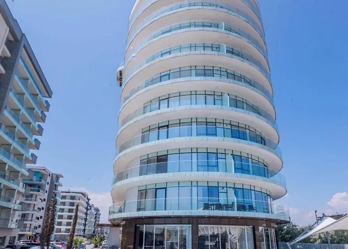 Summer 607 White Tower